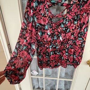 Skies Are Blue Floral Long Sleeve Cutout Back Blouse Size Large